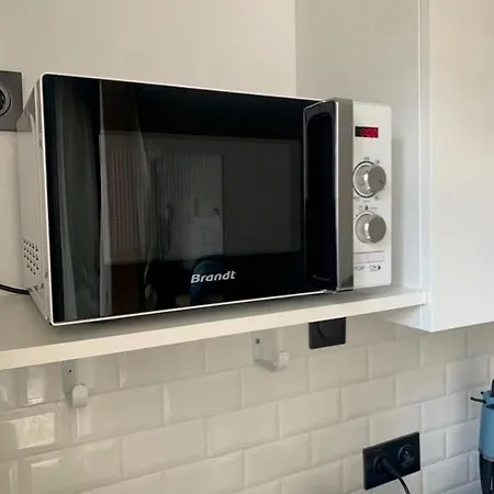Appartement Independant Refait A Neuf Avec Jacuzzi Et Terrasse Privative Proximite Gare Viarmes Exterior photo
