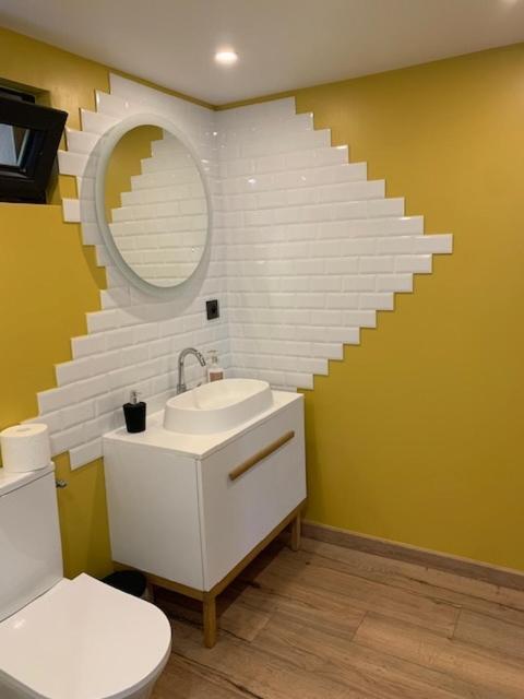 Independant Refait A Neuf Avec Jacuzzi Et Terrasse Privative Proximite Gare Apartment