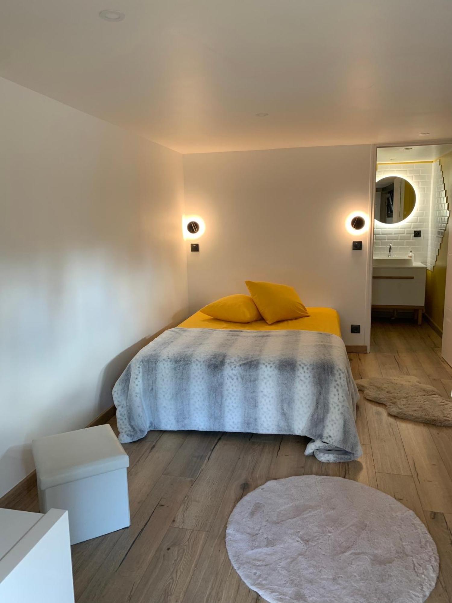 Independant Refait A Neuf Avec Jacuzzi Et Terrasse Privative Proximite Gare * Viarmes